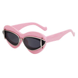 Women's Y2K Cat-Eye Small Frame Sunglasses — Trendy Driving Shades