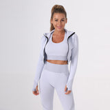 Seamless Yoga Clothes Women Summer Exercise Workout Outfit Tight Quick Drying Waist Tight Yoga Clothes Three Piece Set