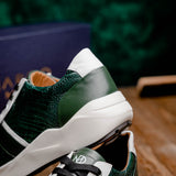 Lyon Green / White